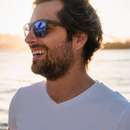 Handsome, tall and tanned guy wants to meet shy woman in Ann Arbor